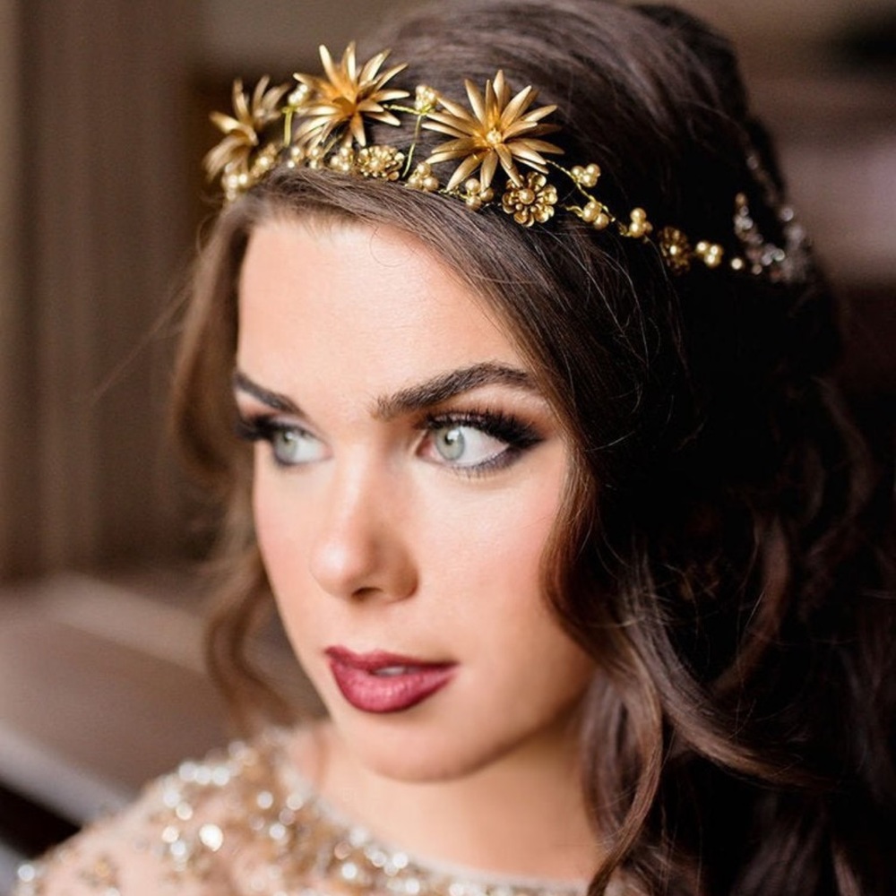 NWOT Vintage Look gold metal flower crown tiara wedding
